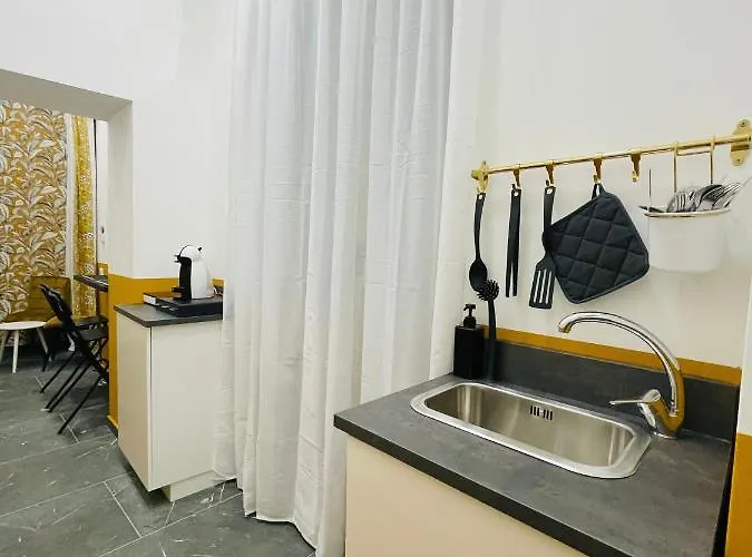 Bed & Breakfast Conny Neapol